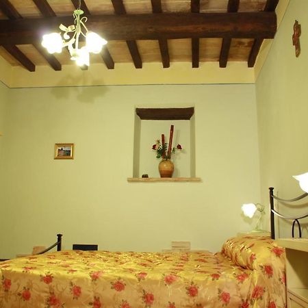 Agriturismo Il Girasole مونتيفالكو المظهر الخارجي الصورة