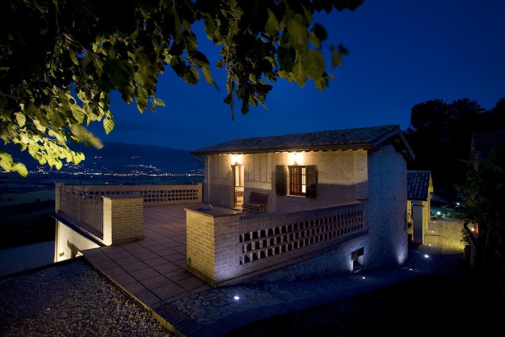 Agriturismo Il Girasole مونتيفالكو الغرفة الصورة