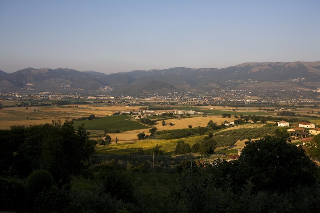 Agriturismo Il Girasole مونتيفالكو المظهر الخارجي الصورة